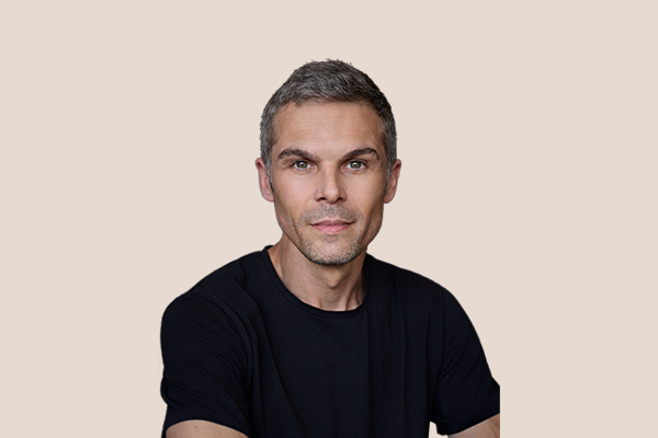 Headshot of Olivier Cholvy