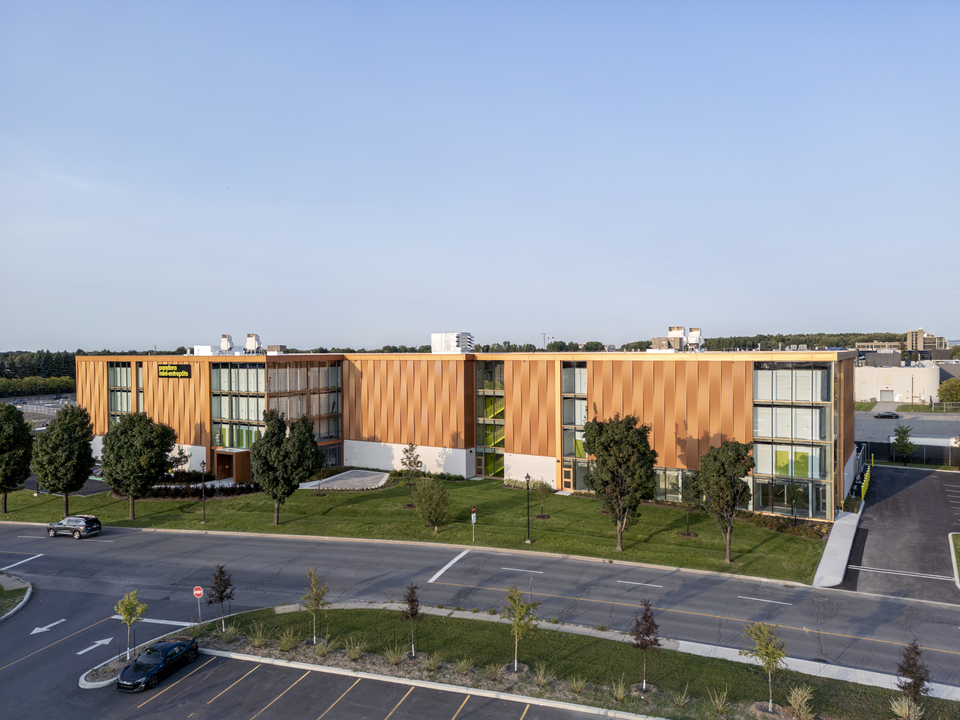 Façade décorative du projet Pandora à Kirkland