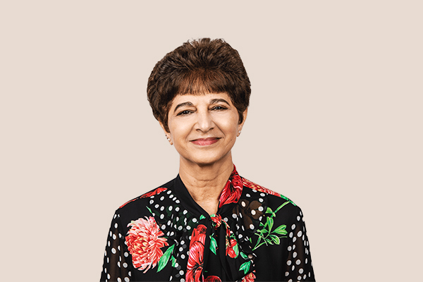 Photo of Naziha Bekhaled